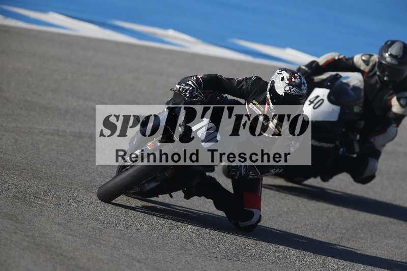 /Archiv-2024/01 26.-28.01.2024 Moto Center Thun Jerez/Gruppe gruen-green/100